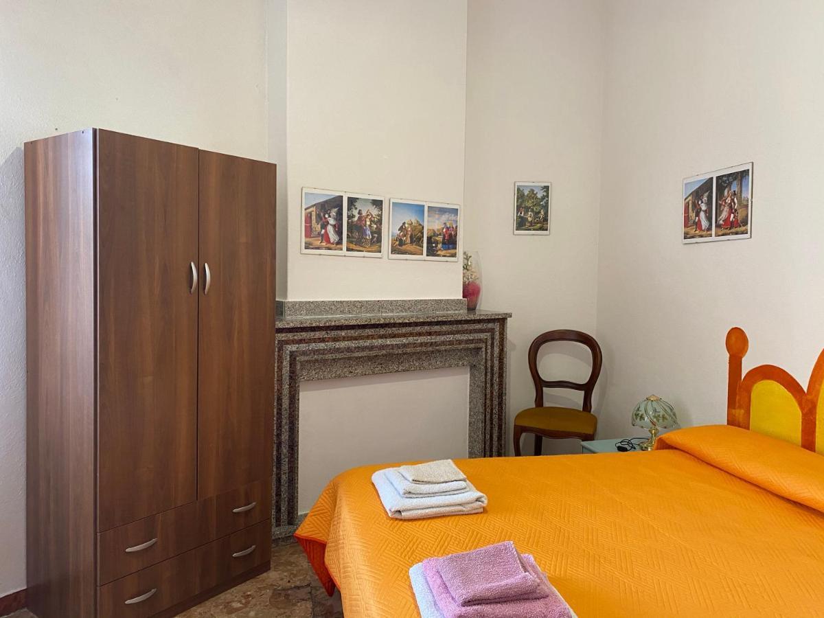 Bed And Breakfast Da Antonio - Orgosolo Εξωτερικό φωτογραφία