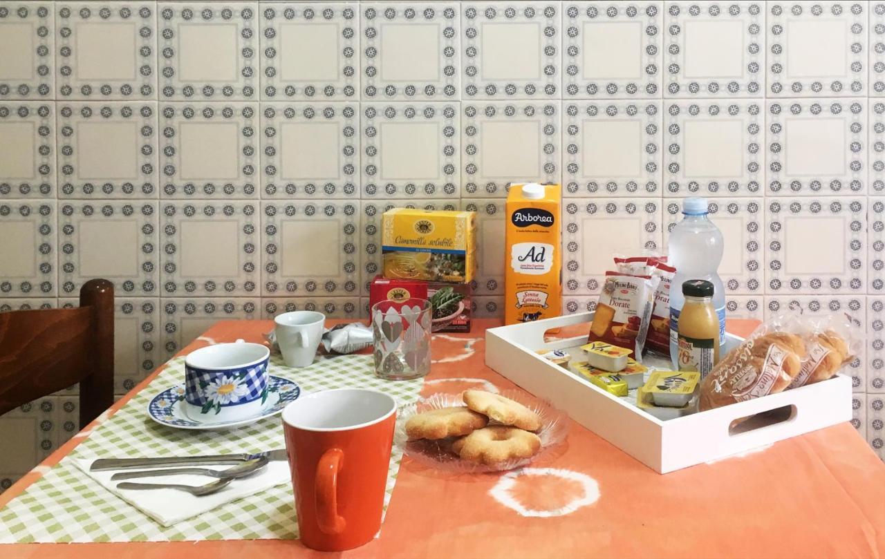 Bed And Breakfast Da Antonio - Orgosolo Εξωτερικό φωτογραφία