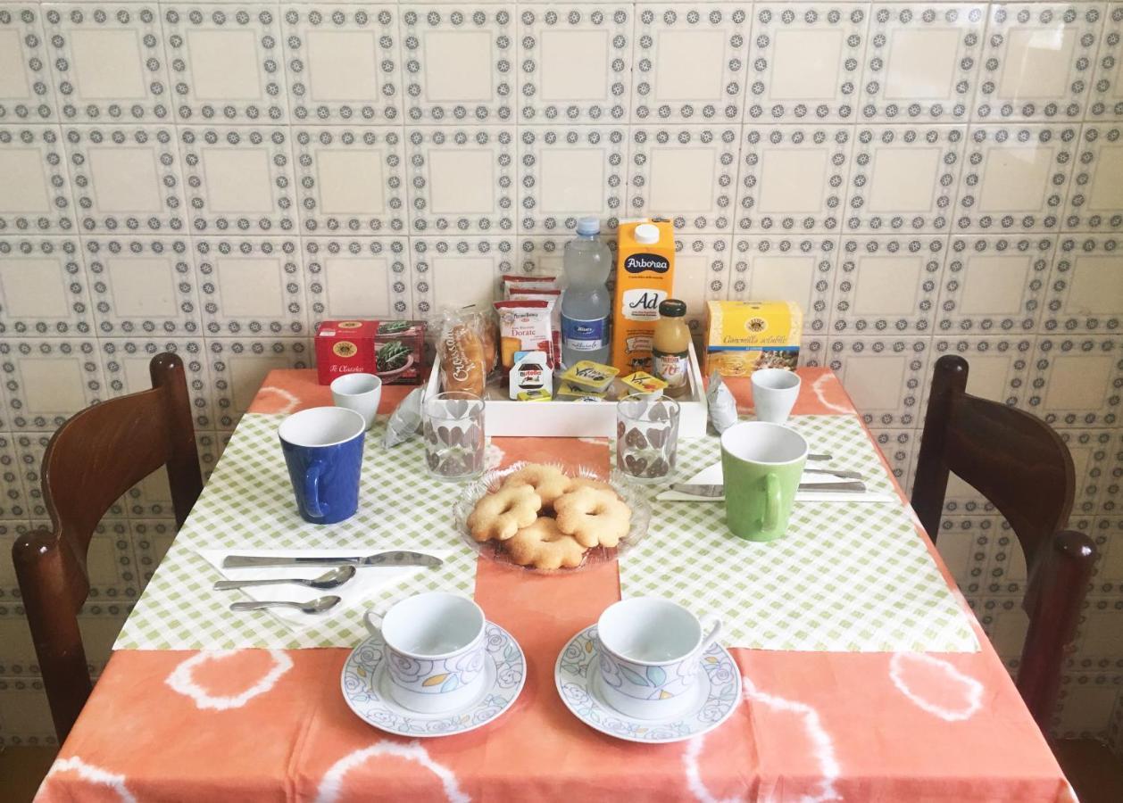 Bed And Breakfast Da Antonio - Orgosolo Εξωτερικό φωτογραφία