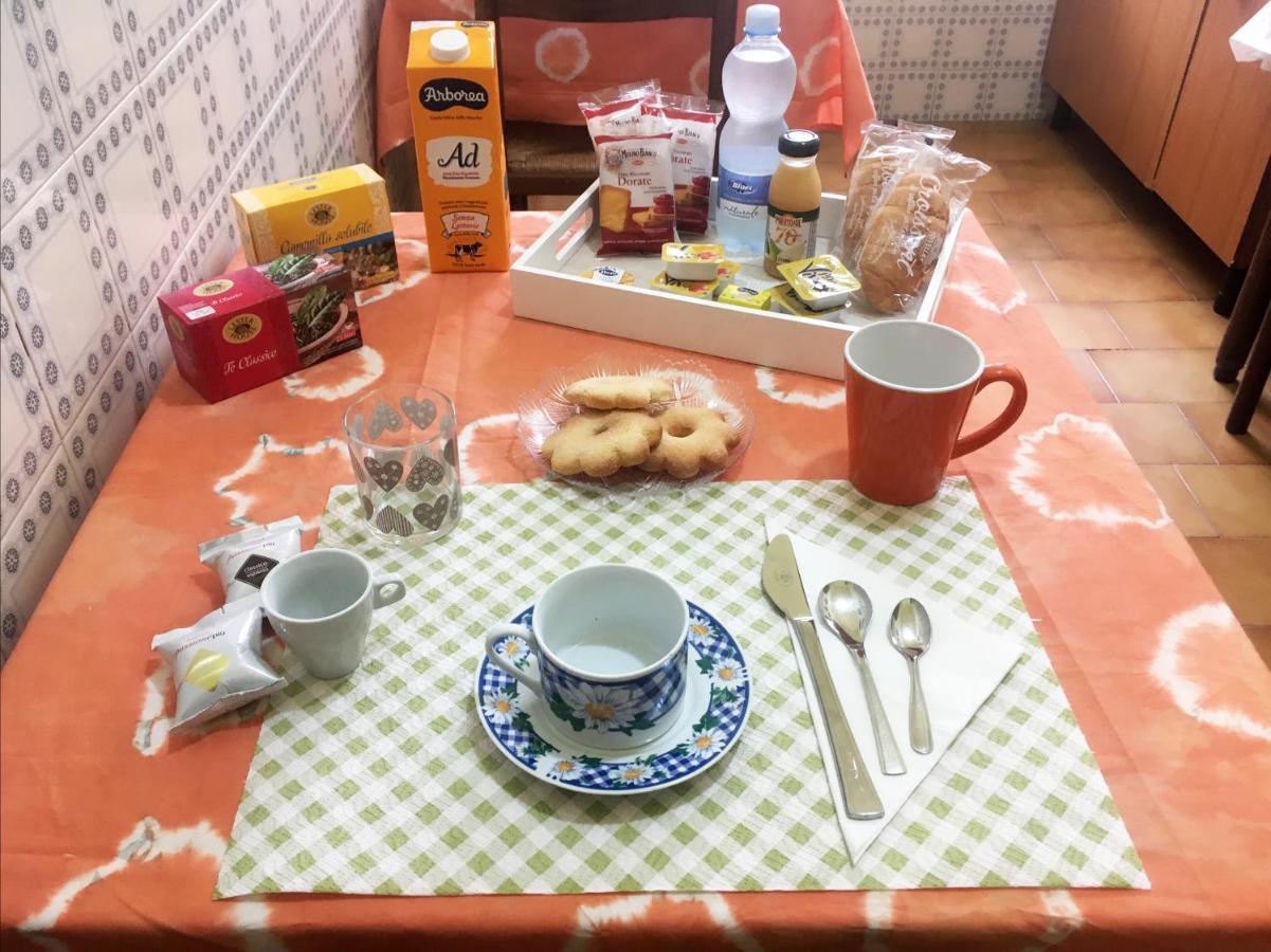 Bed And Breakfast Da Antonio - Orgosolo Εξωτερικό φωτογραφία